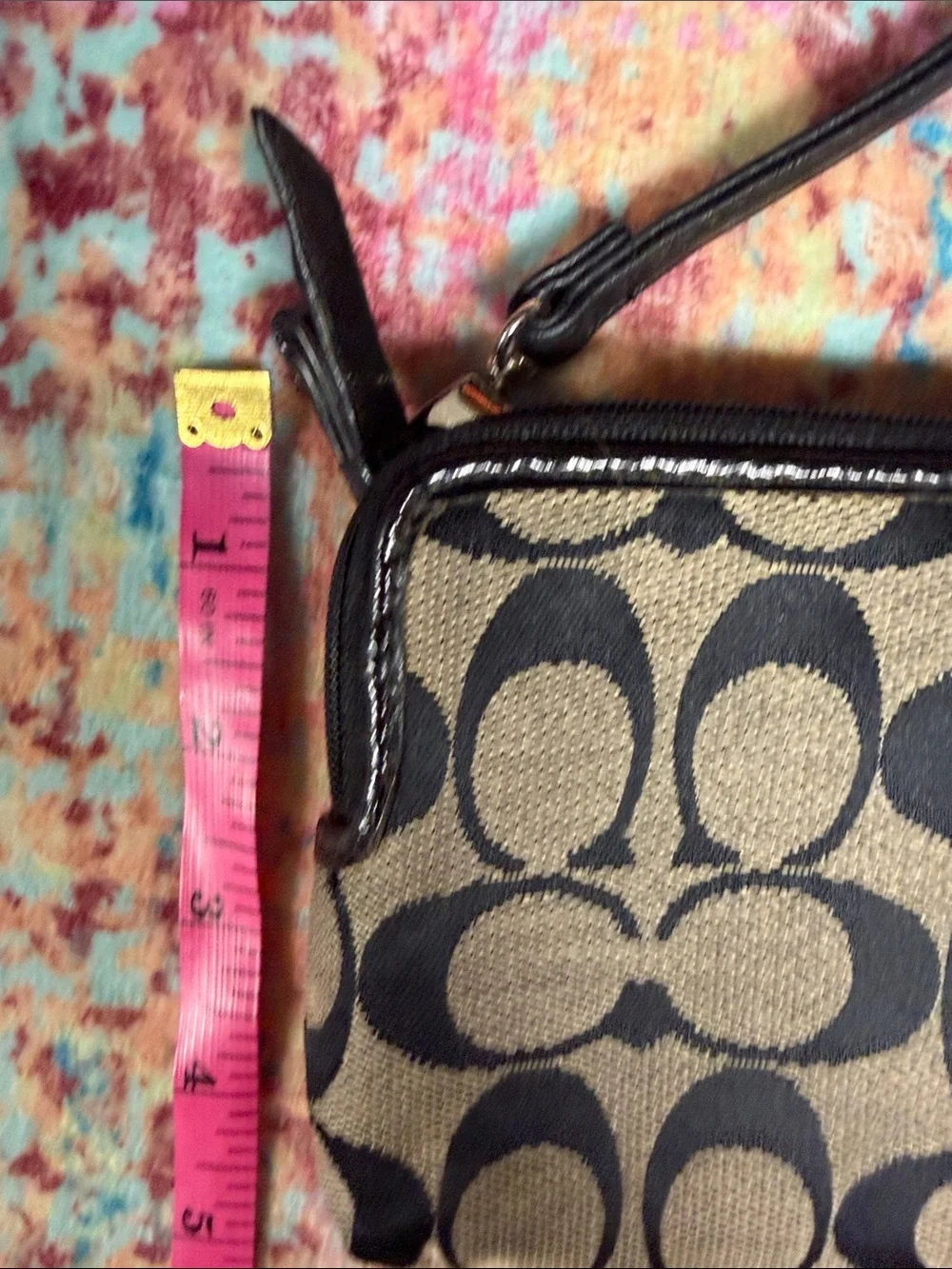 Coach Signature Crossbody in Black and Tan